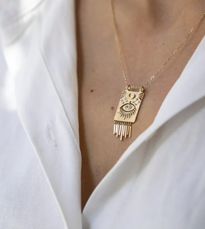 Gold Plate and Dangling Eye Diamond Necklace