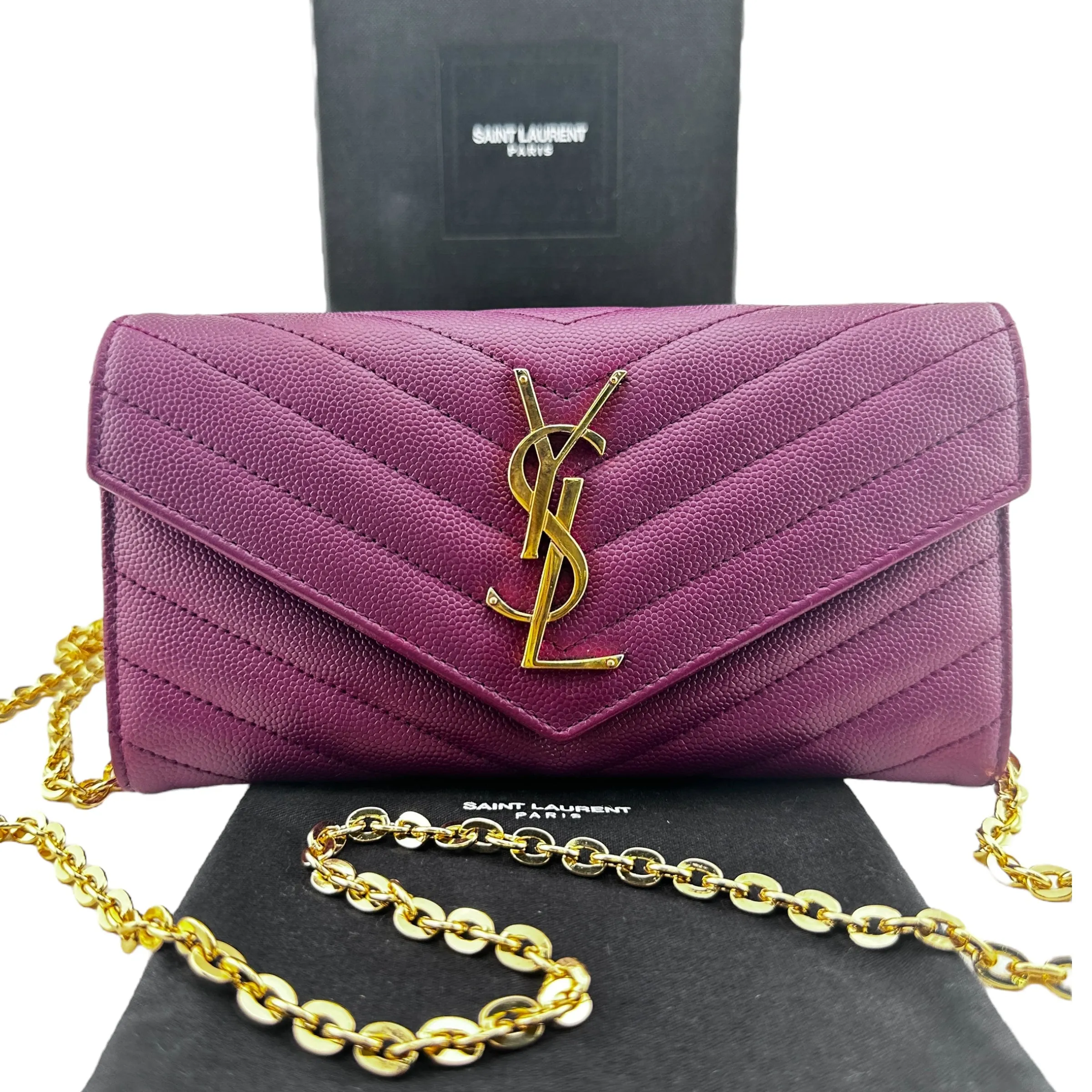 SAINT LAURENT Grain de Poudre Chevron Cassandra YSL Clutch with Unbranded Chain