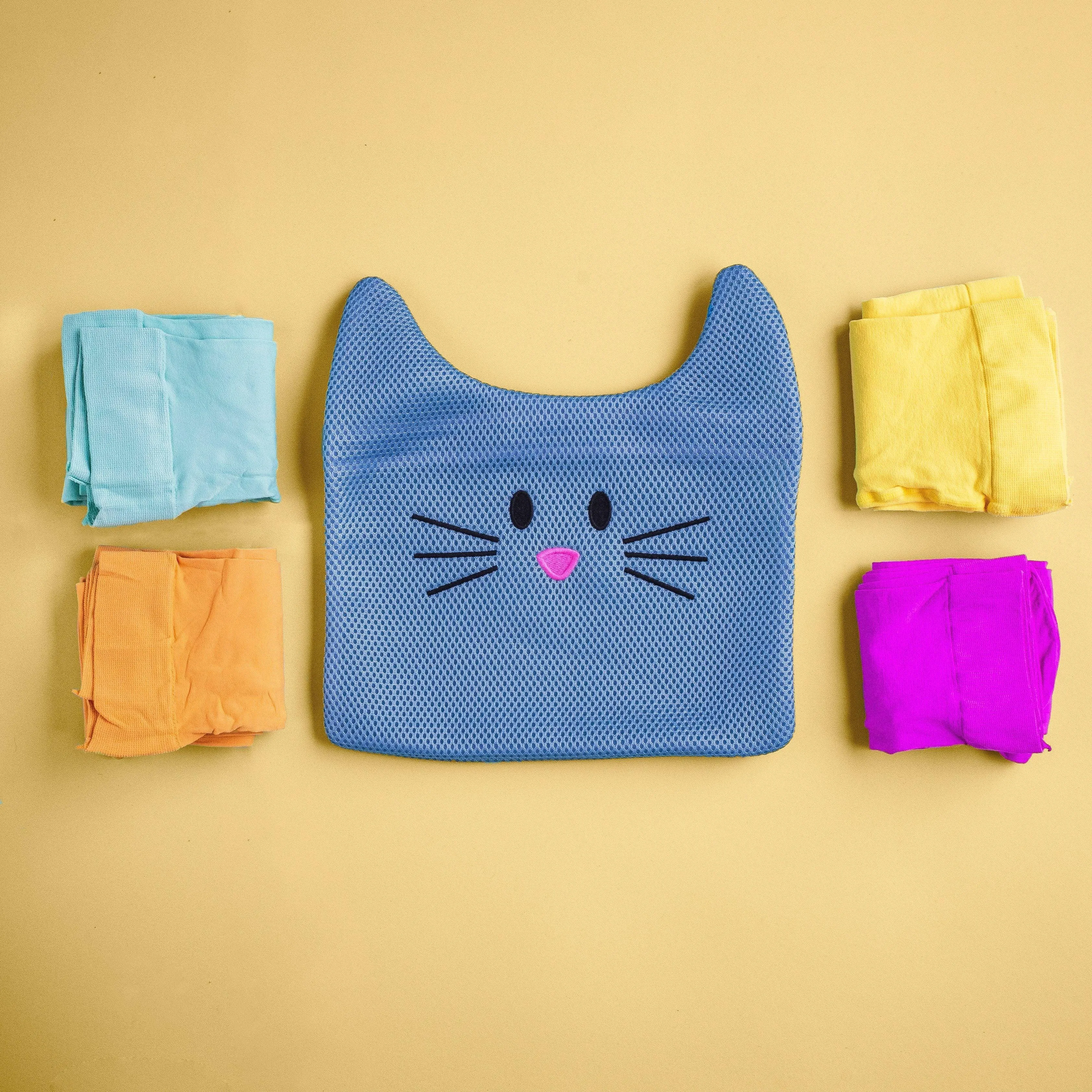 Wash Bags - Cat