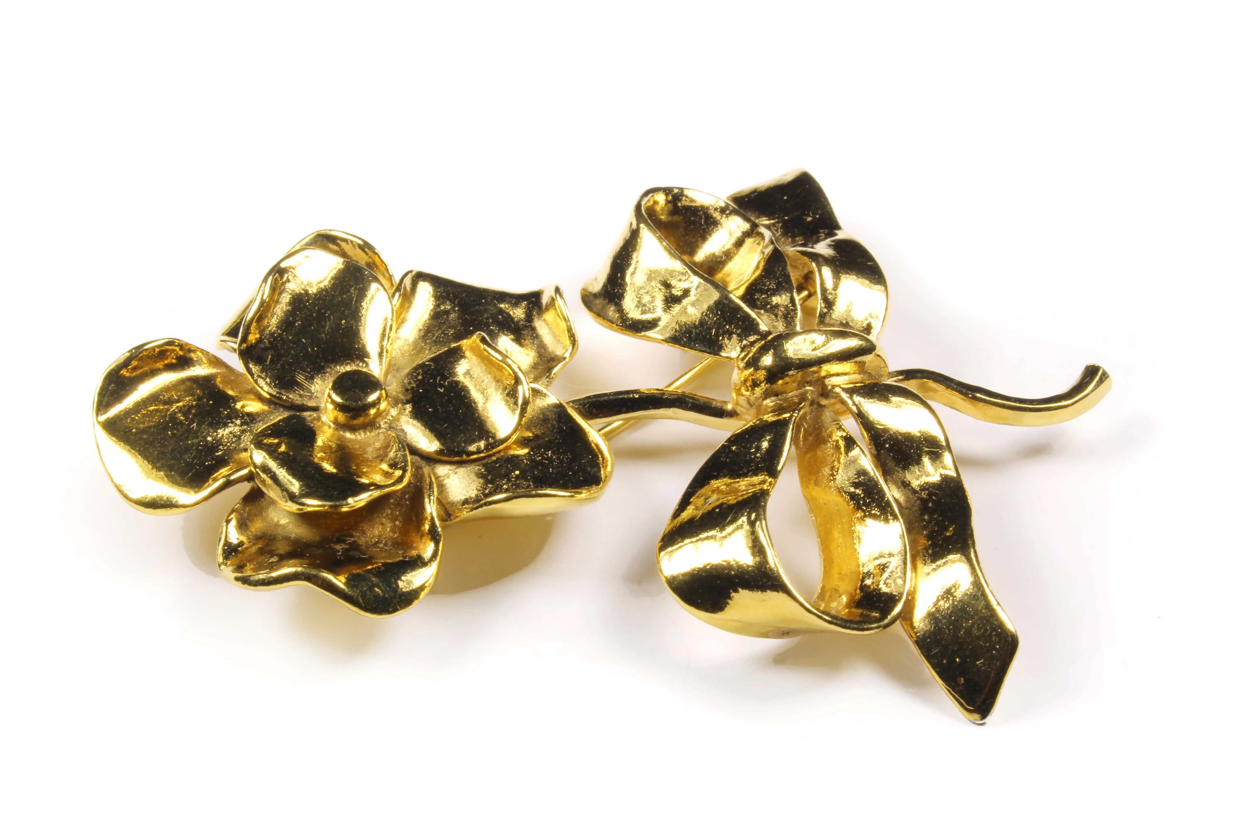 YVES SAINT LAURENT large flower brooch