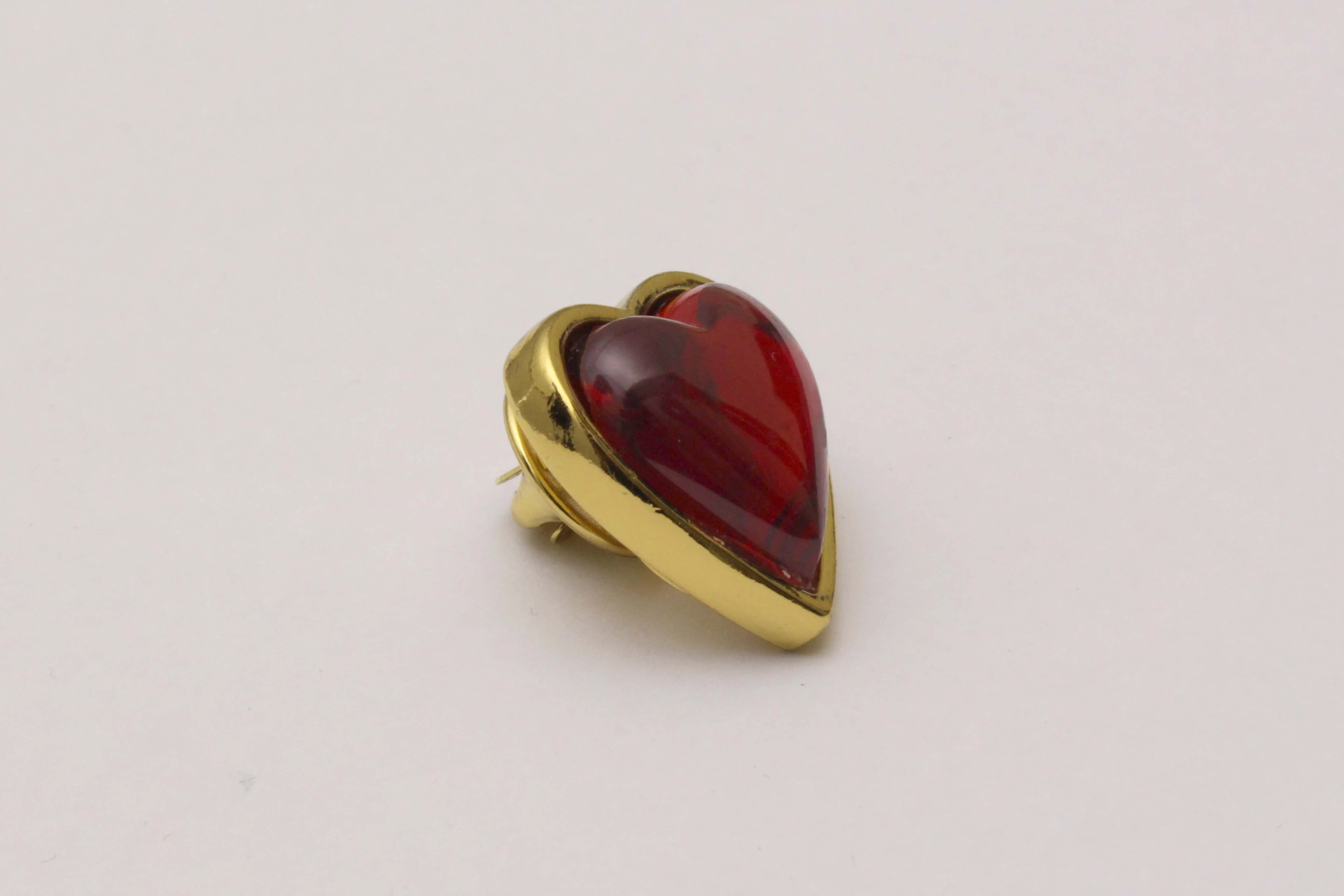 YVES SAINT LAURENT Rive Gauche small red heart pin